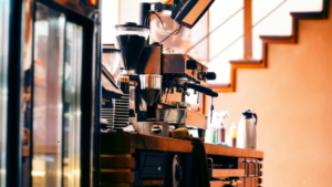 Que faut-il savoir sur la machine à café avec broyeur ?