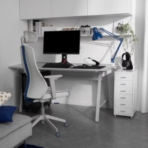 Bienvenue à notre guide complet sur les meubles de bureau Ikea en blanc !