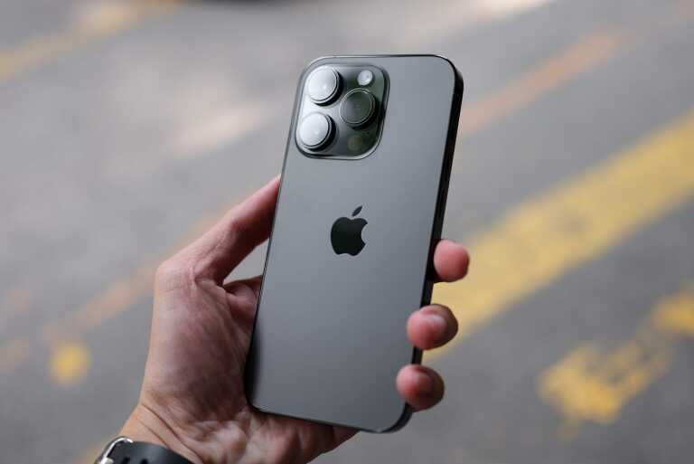 Black Friday 2023 : Gagnez un iPhone 15 Pro et Profitez de -84% sur PureVPN – Une Offre Inédite !